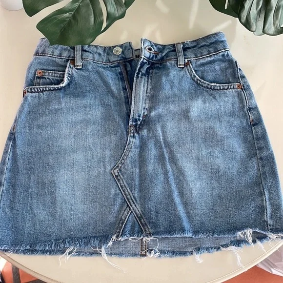 Topshop Moto Denim Skirt - Picture 3 of 5